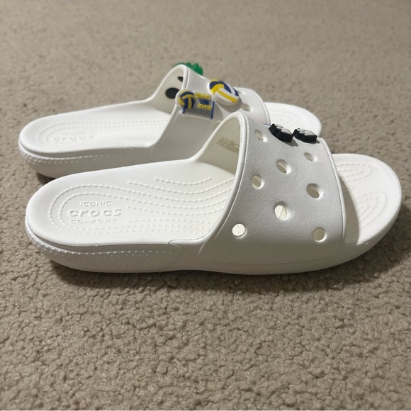 Crocs Unisex Women’s 6 Men’s 4 Classic Slide Sandals White Snow 206121-100 - Picture 8 of 11
